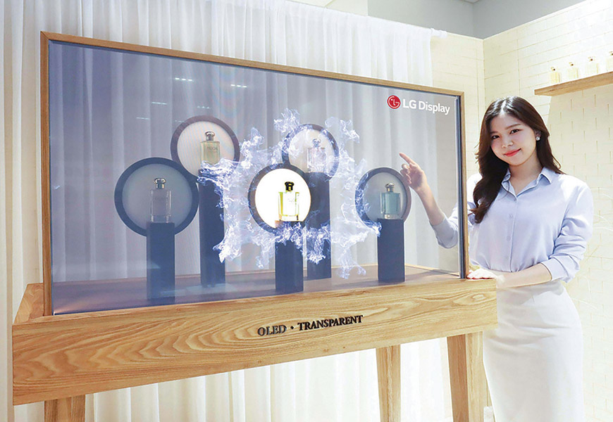 182579 20 LG OLED 1