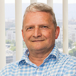 184440 73 Tanka Laszlo BM 8357