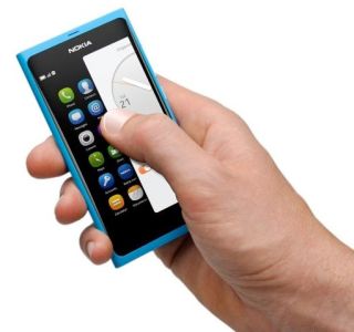 21923 nokia n9 hand