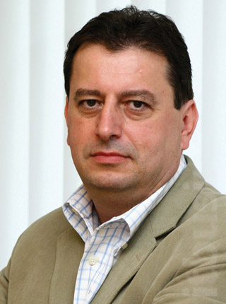 37697 20 Laufer Tamas
