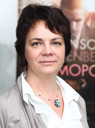 37767 22 Jung Zsuzsanna 5648