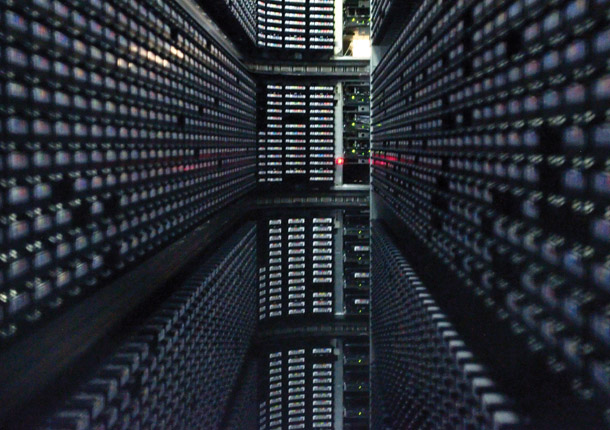 38351 26 Interior of StorageTek