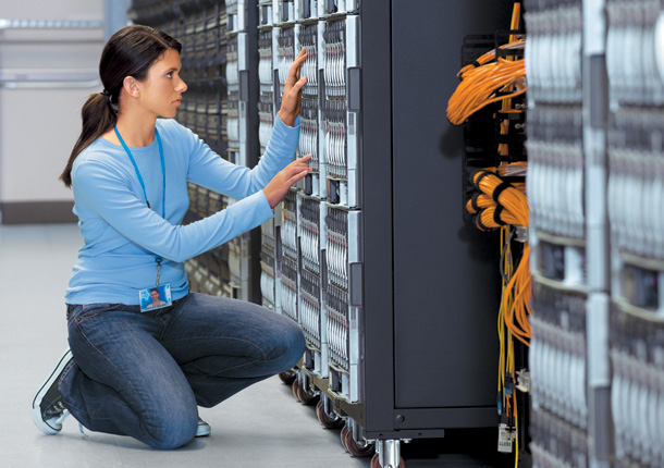 38865 16 Women server