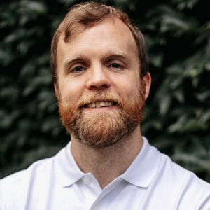 Robert Kelly, Metalloglobus Fémöntő