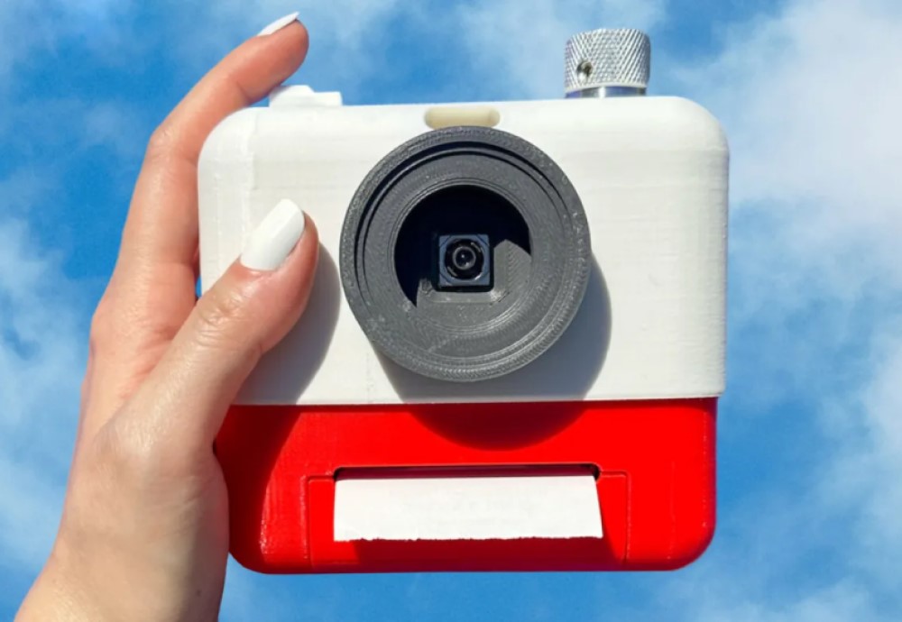 Poerty Camera vers