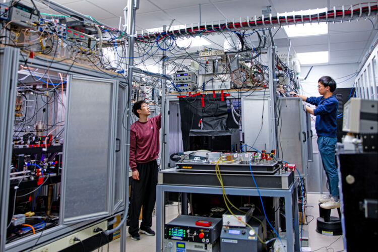 MIT SuperSpacingAtoms 02 press