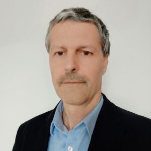 Viktor Horvath 300x300 1
