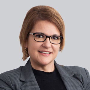 szabo viktoria 400x400px