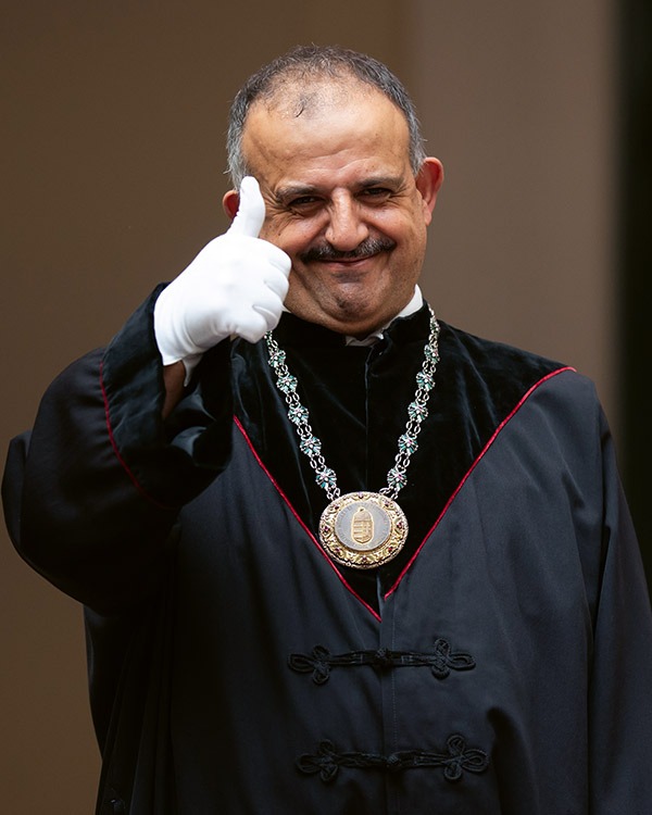 80 Charaf Hassan geberle